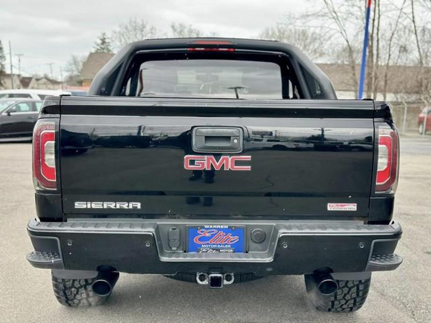 2017 BLACK GMC SIERRA 1500 (1GTV2NEC0HZ) with an V8,5.3L(325 CID),OHV engine, AUTOMATIC transmission, located at 14600 Frazho Road, Warren, MI, 48089, (586) 776-3400, 42.485996, -82.974220 - Photo#5