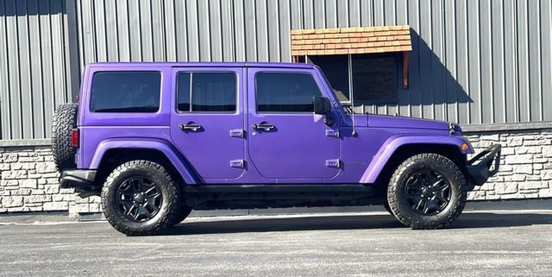 2016 XTREME PURPLE PEARL JEEP WRANGLER (1C4BJWEG4GL) with an V6,3.6L(220 CID),DOHC engine, AUTOMATIC transmission, located at 14600 Frazho Road, Warren, MI, 48089, (586) 776-3400, 42.485996, -82.974220 - Photo#5