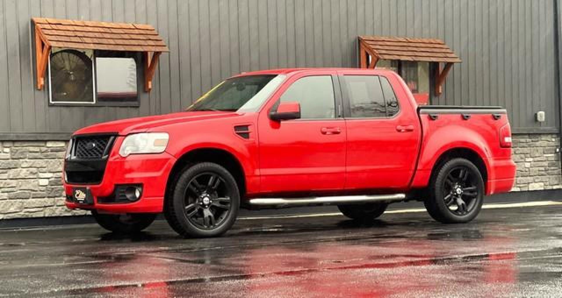 2010 RED FORD EXPLORER SPORT TRAC (1FMEU2D89AU) with an V8,4.6L(281 CID),SOHC engine, AUTOMATIC transmission, located at 14600 Frazho Road, Warren, MI, 48089, (586) 776-3400, 42.485996, -82.974220 - Photo#2