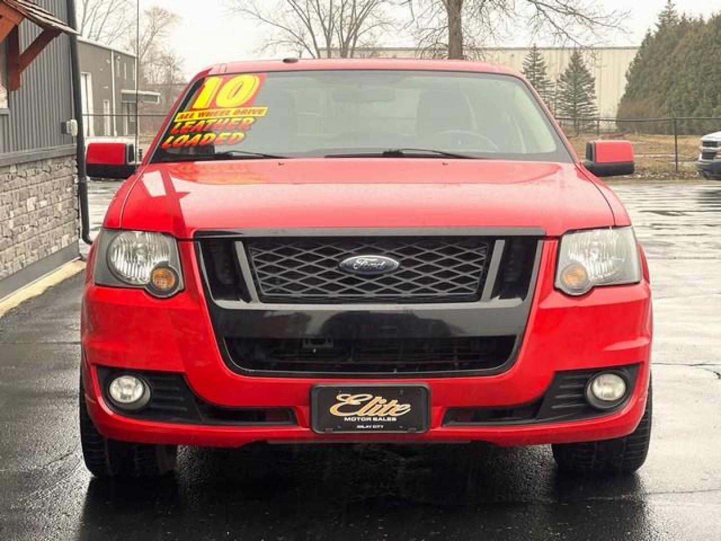 2010 RED FORD EXPLORER SPORT TRAC (1FMEU2D89AU) with an V8,4.6L(281 CID),SOHC engine, AUTOMATIC transmission, located at 14600 Frazho Road, Warren, MI, 48089, (586) 776-3400, 42.485996, -82.974220 - Photo#3