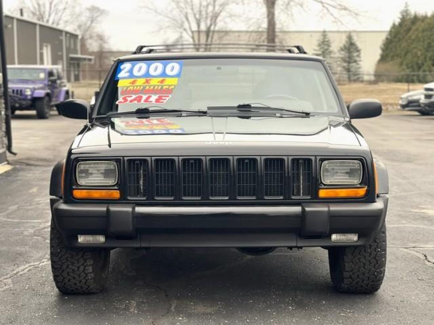 2000 BLACK JEEP CHEROKEE (1J4FF48S3YL) with an L6,4.0L(242 CID), engine, AUTOMATIC transmission, located at 14600 Frazho Road, Warren, MI, 48089, (586) 776-3400, 42.485996, -82.974220 - Photo#1