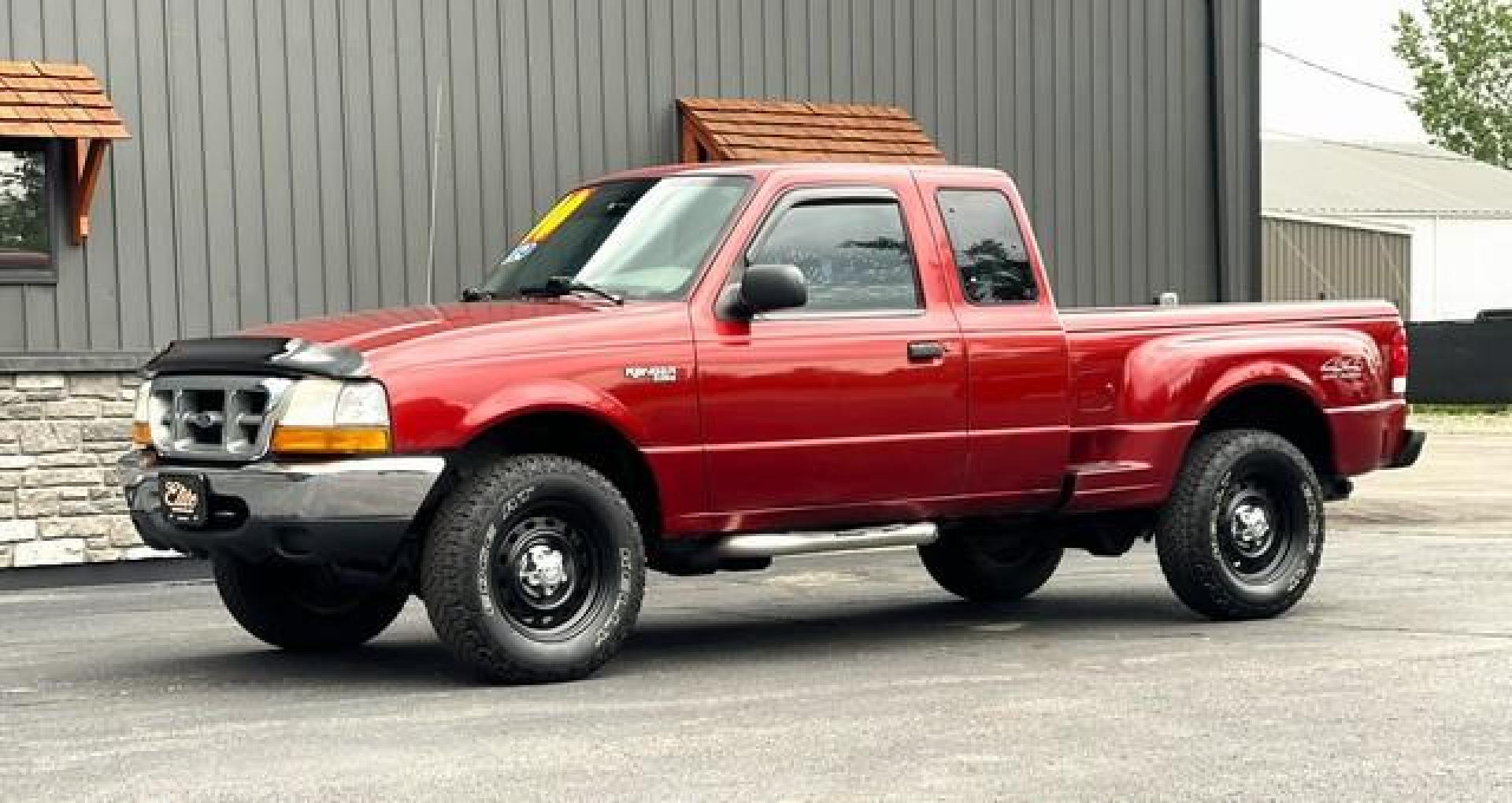 2000 RED FORD RANGER (1FTZR15V7YP) with an V6,3.0L(182 CID),OHV engine, AUTOMATIC transmission, located at 14600 Frazho Road, Warren, MI, 48089, (586) 776-3400, 42.485996, -82.974220 - Photo#1