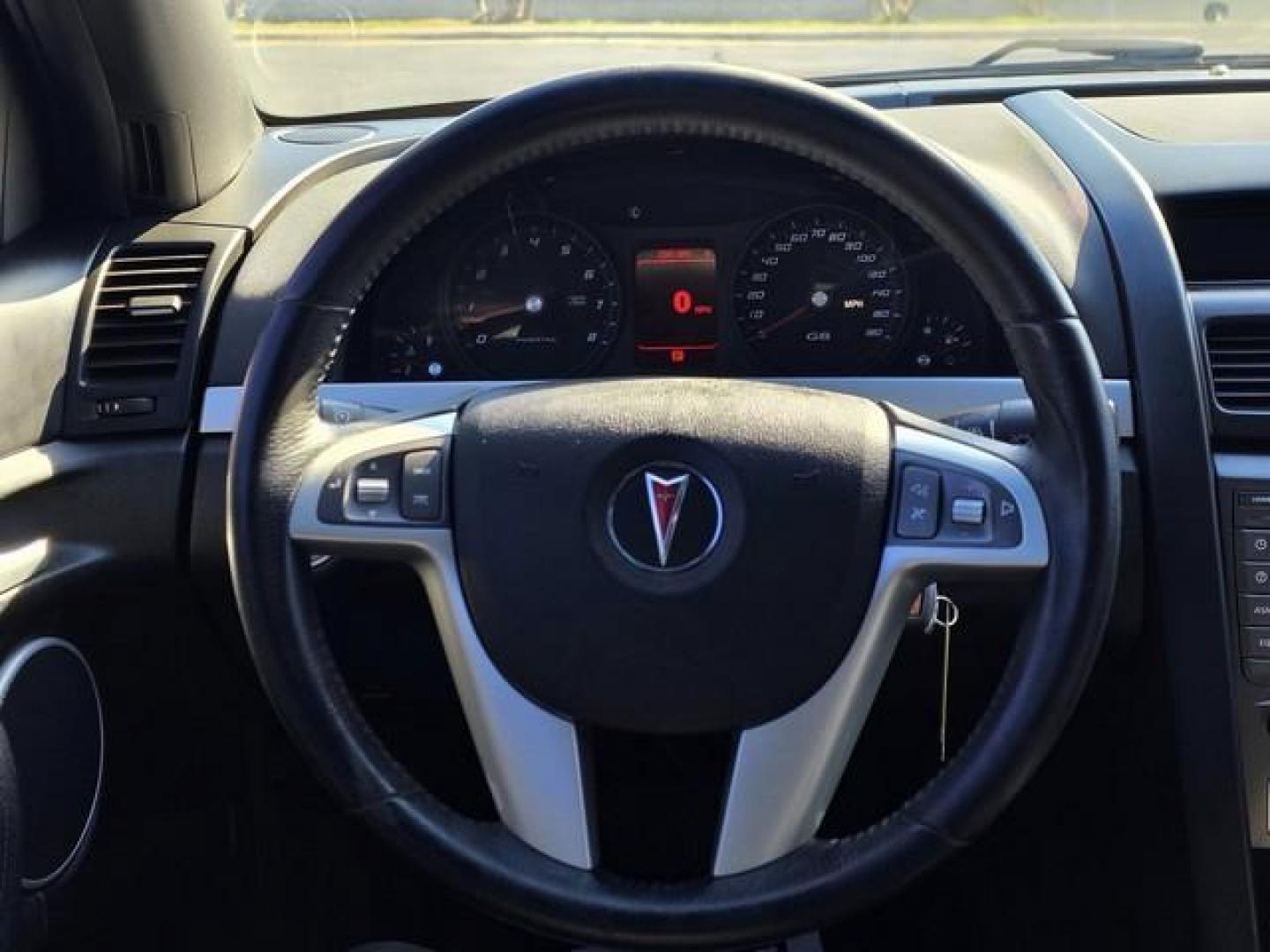 2009 RED PONTIAC G8 (6G2ER57789L) with an V6,3.6L(217 CID),DOHC engine, AUTOMATIC transmission, located at 14600 Frazho Road, Warren, MI, 48089, (586) 776-3400, 42.485996, -82.974220 - Photo#15