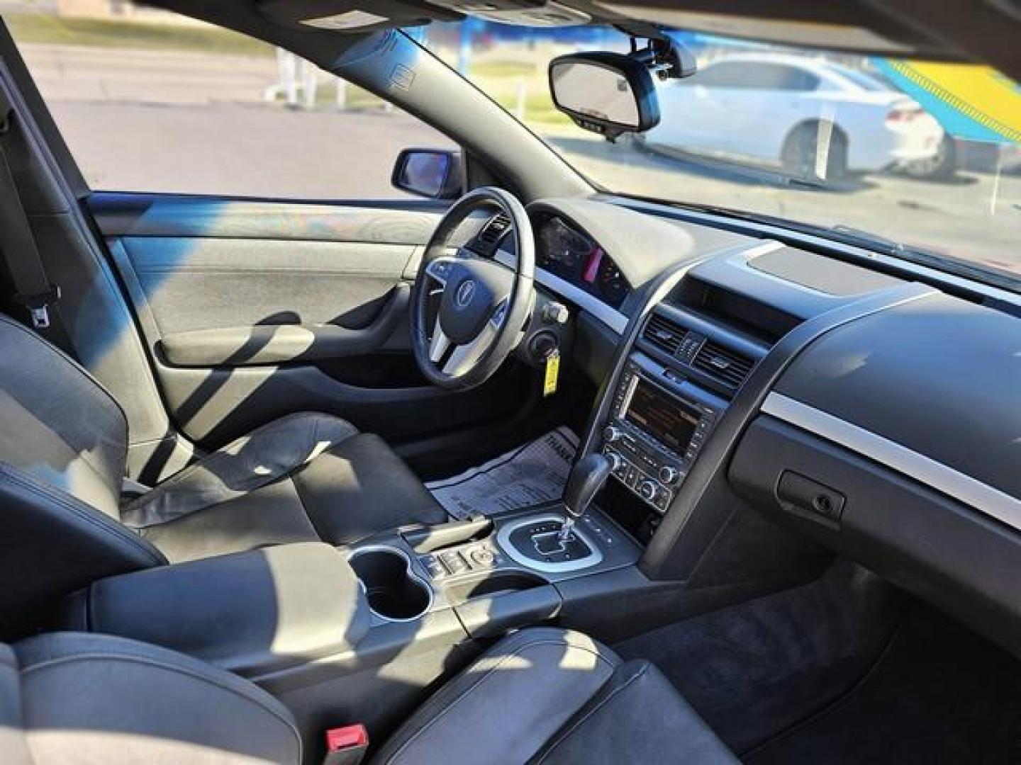 2009 RED PONTIAC G8 (6G2ER57789L) with an V6,3.6L(217 CID),DOHC engine, AUTOMATIC transmission, located at 14600 Frazho Road, Warren, MI, 48089, (586) 776-3400, 42.485996, -82.974220 - Photo#17