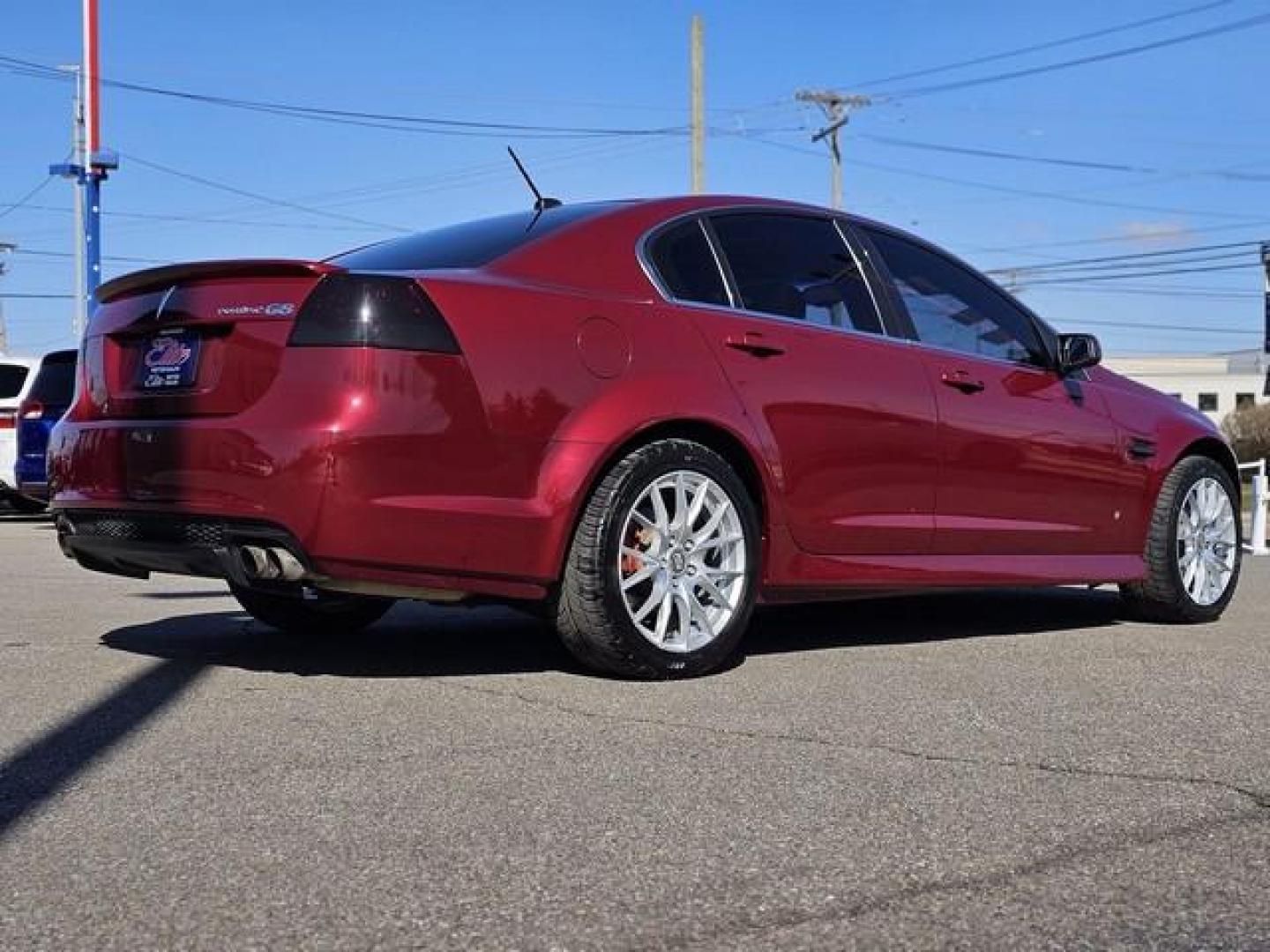 2009 RED PONTIAC G8 (6G2ER57789L) with an V6,3.6L(217 CID),DOHC engine, AUTOMATIC transmission, located at 14600 Frazho Road, Warren, MI, 48089, (586) 776-3400, 42.485996, -82.974220 - Photo#4