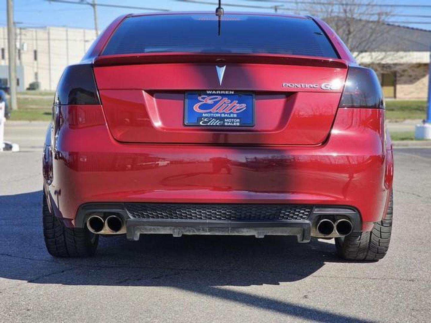 2009 RED PONTIAC G8 (6G2ER57789L) with an V6,3.6L(217 CID),DOHC engine, AUTOMATIC transmission, located at 14600 Frazho Road, Warren, MI, 48089, (586) 776-3400, 42.485996, -82.974220 - Photo#5