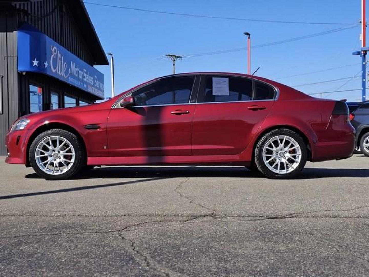 2009 RED PONTIAC G8 (6G2ER57789L) with an V6,3.6L(217 CID),DOHC engine, AUTOMATIC transmission, located at 14600 Frazho Road, Warren, MI, 48089, (586) 776-3400, 42.485996, -82.974220 - Photo#7