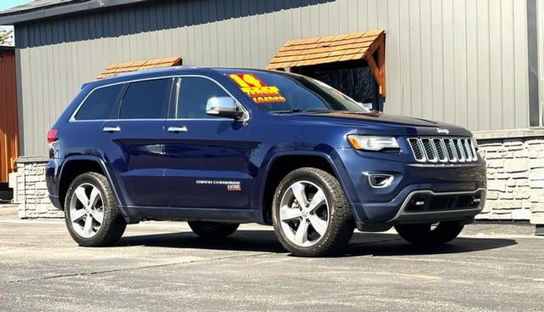 2014 BLUE JEEP GRAND CHEROKEE (1C4RJFCT0EC) with an V8,5.7L(345 CID),OHV engine, AUTOMATIC transmission, located at 14600 Frazho Road, Warren, MI, 48089, (586) 776-3400, 42.485996, -82.974220 - Photo#1