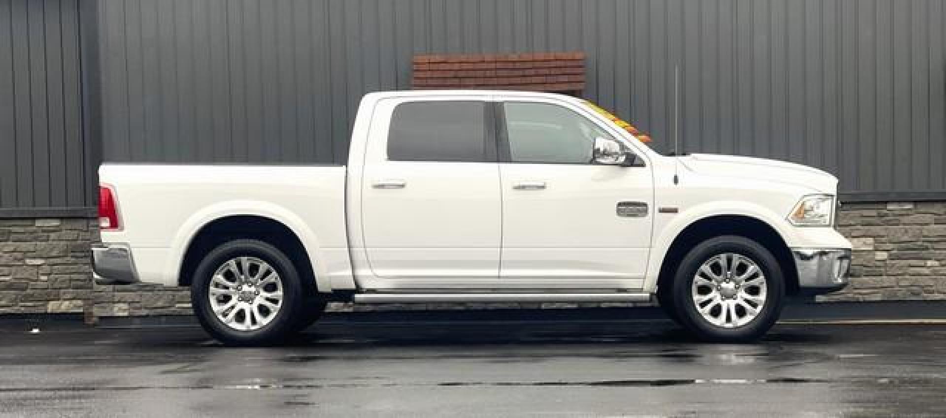 2015 WHITE RAM 1500 (1C6RR7PT3FS) with an V8,5.7L(345 CID),OHV engine, AUTOMATIC transmission, located at 14600 Frazho Road, Warren, MI, 48089, (586) 776-3400, 42.485996, -82.974220 - Photo#2