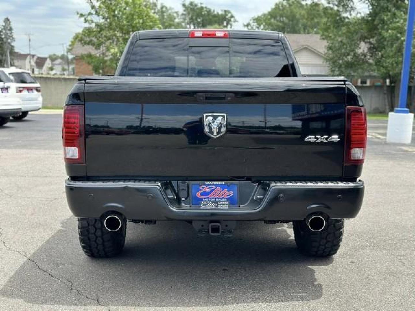 2014 BLACK RAM 1500 (1C6RR7MTXES) with an V8,5.7L(345 CID),OHV engine, AUTOMATIC transmission, located at 14600 Frazho Road, Warren, MI, 48089, (586) 776-3400, 42.485996, -82.974220 - Photo#5