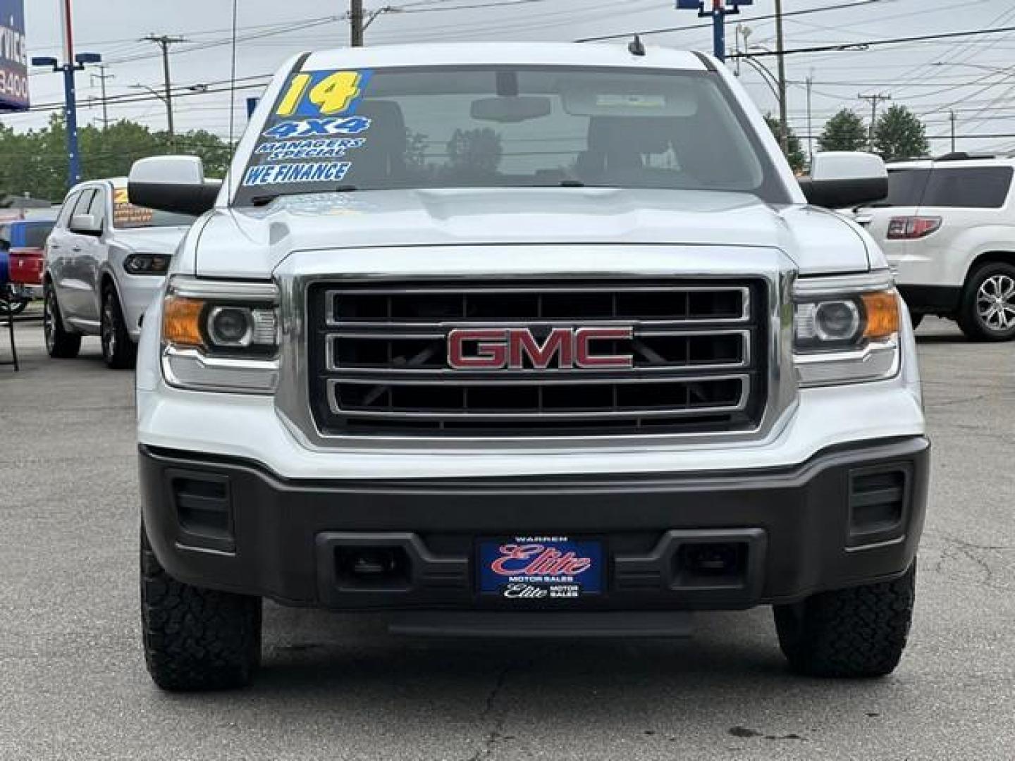 2014 WHITE GMC SIERRA 1500 (1GTV2UEH2EZ) with an V6,4.3L(262 CID),OHV engine, AUTOMATIC transmission, located at 14600 Frazho Road, Warren, MI, 48089, (586) 776-3400, 42.485996, -82.974220 - Photo#1