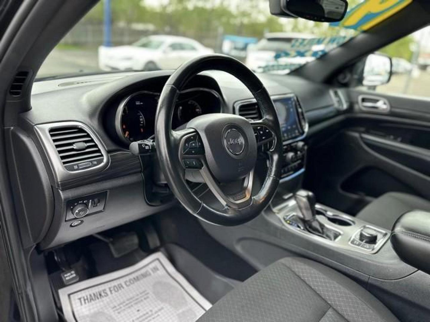 2019 BLACK JEEP GRAND CHEROKEE LAREDO/ALT (1C4RJFAG9KC) with an V6,3.6L(220 CID),DOHC engine, AUTOMATIC transmission, located at 14600 Frazho Road, Warren, MI, 48089, (586) 776-3400, 42.485996, -82.974220 - Photo#19