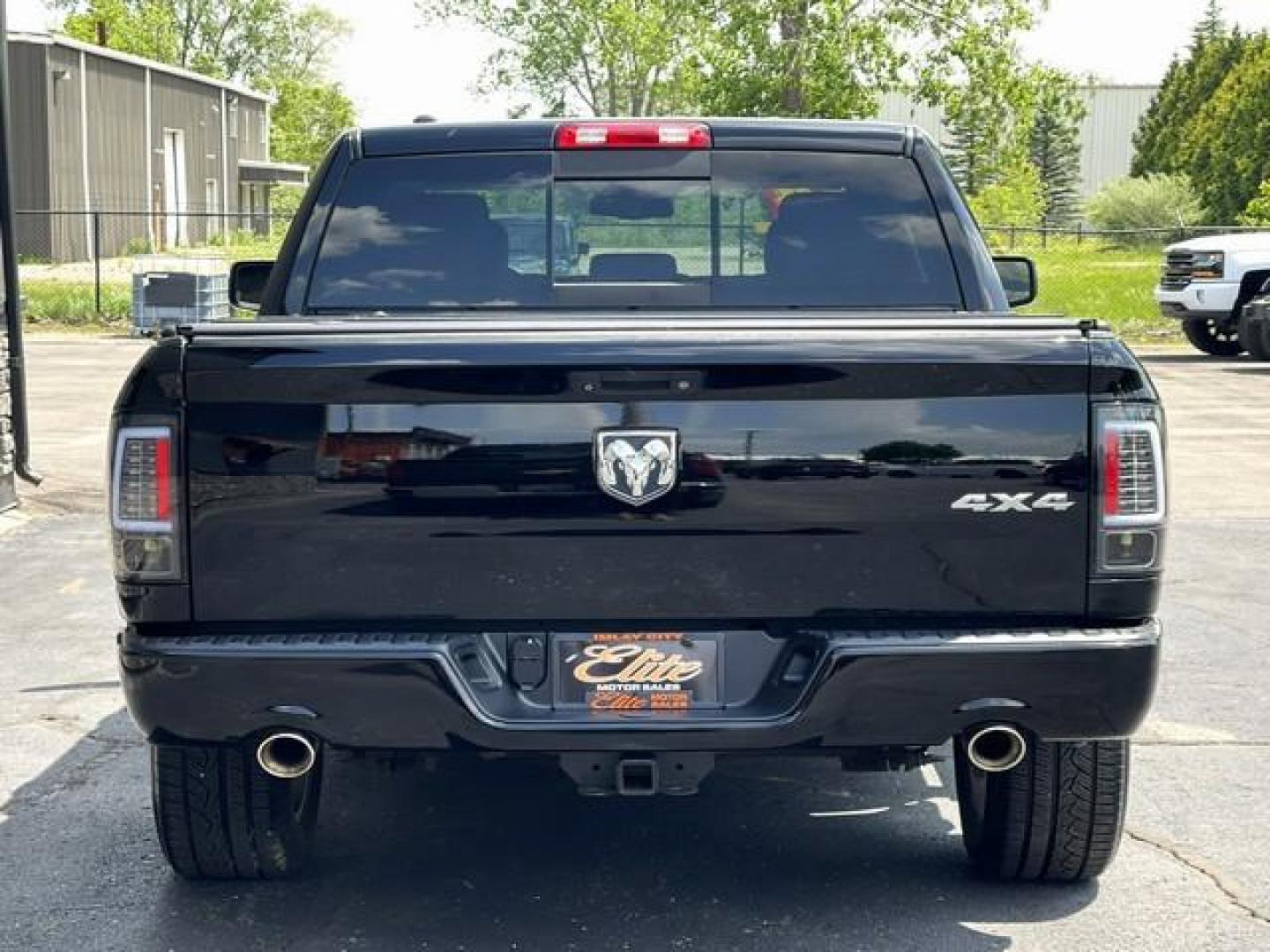 2014 BLACK RAM 1500 (1C6RR7MT1ES) with an V8,5.7L(345 CID),OHV engine, AUTOMATIC transmission, located at 14600 Frazho Road, Warren, MI, 48089, (586) 776-3400, 42.485996, -82.974220 - Photo#5