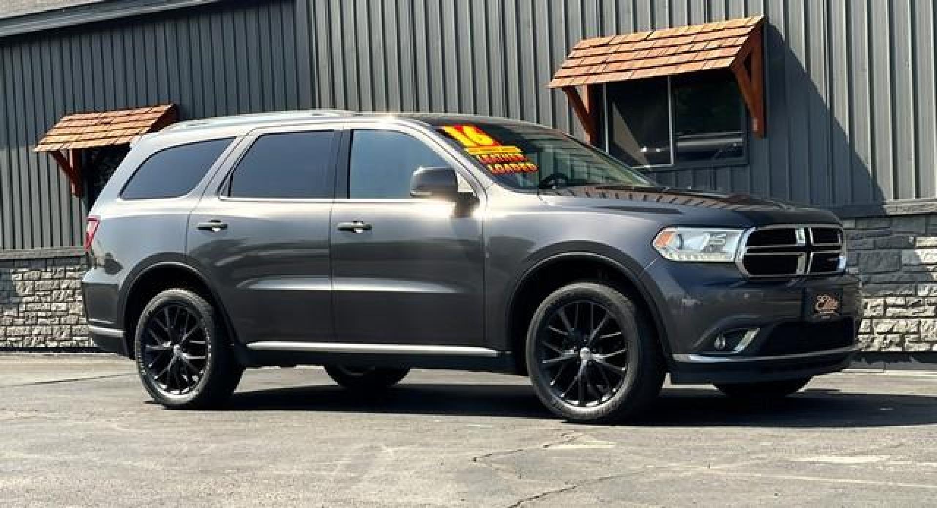 2016 GRAY DODGE DURANGO (1C4RDJDG7GC) with an V6,3.6L(220 CID),DOHC engine, AUTOMATIC transmission, located at 14600 Frazho Road, Warren, MI, 48089, (586) 776-3400, 42.485996, -82.974220 - Photo#3