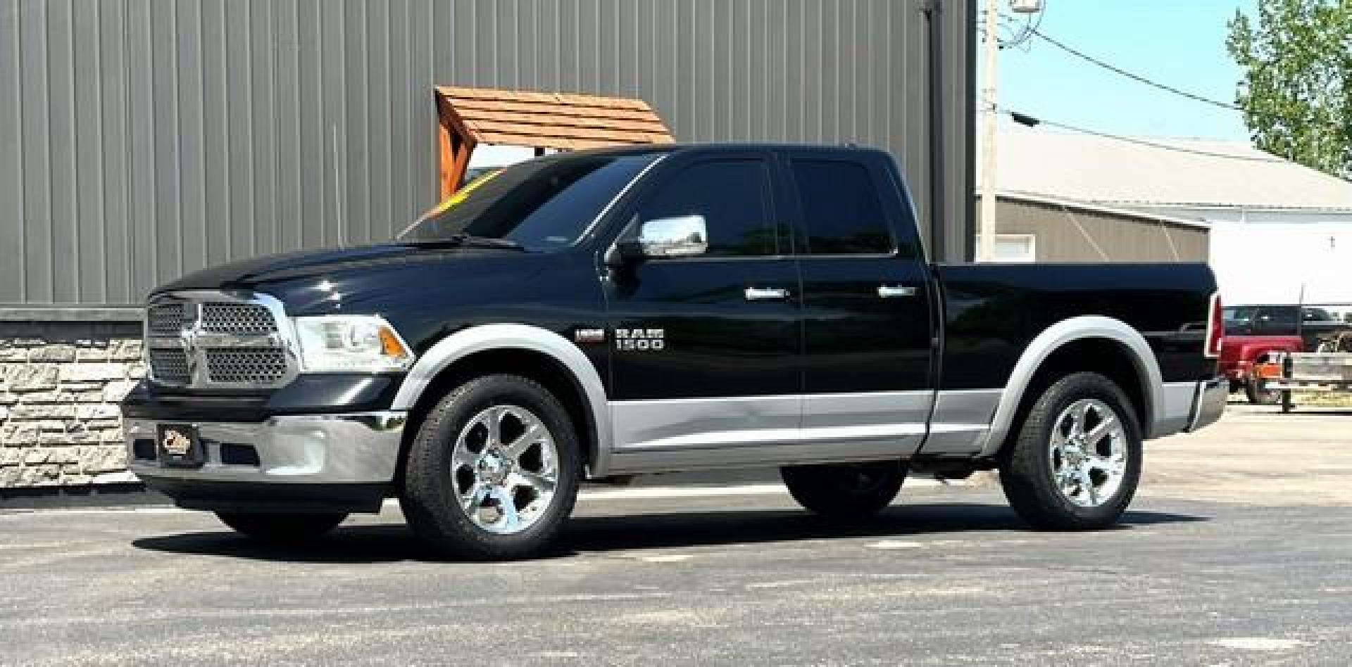 2014 BLACK RAM 1500 (1C6RR7JT4ES) with an V8,5.7L(345 CID),OHV engine, AUTOMATIC transmission, located at 14600 Frazho Road, Warren, MI, 48089, (586) 776-3400, 42.485996, -82.974220 - Photo#2