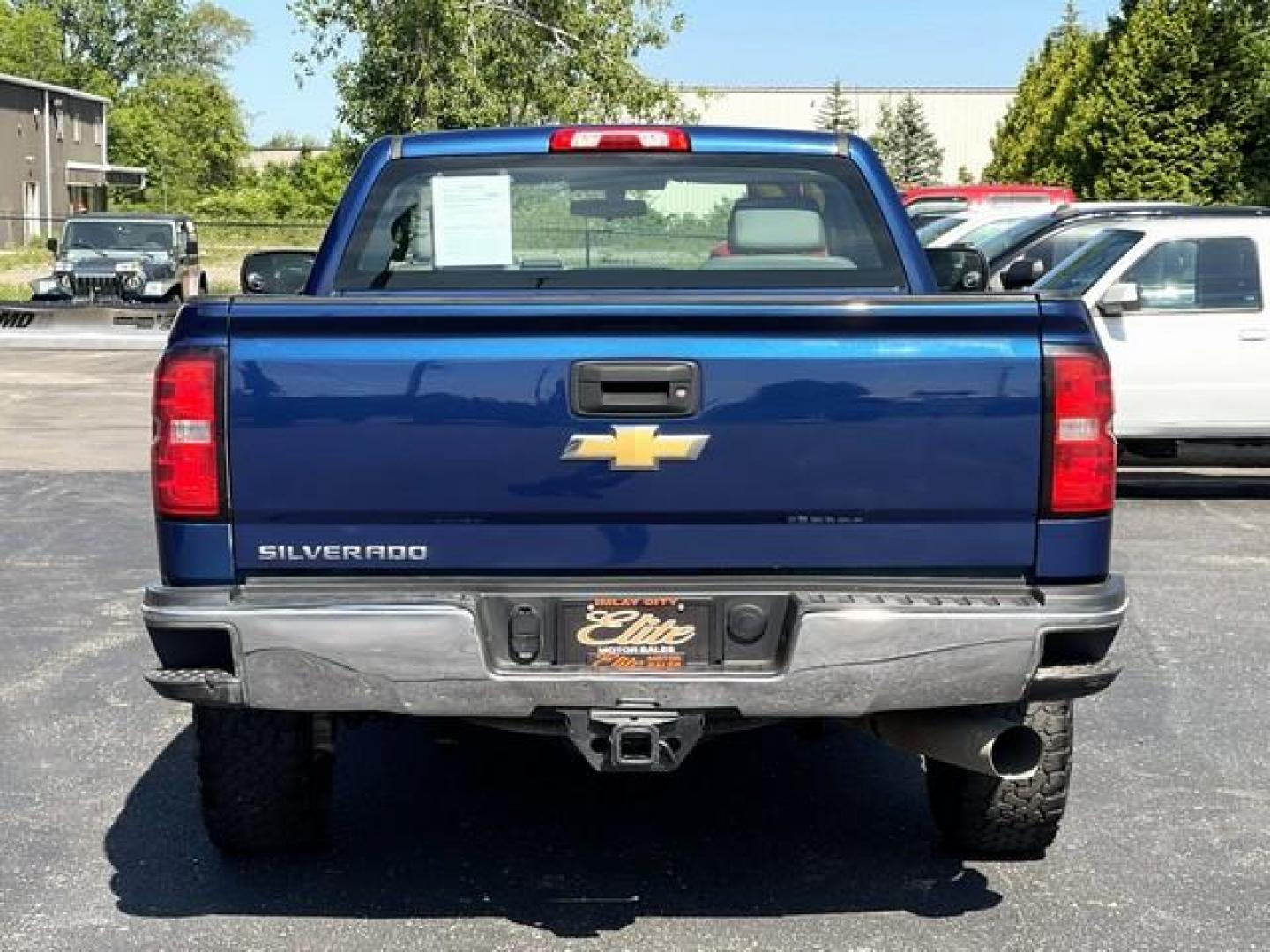 2017 BLUE CHEVROLET SILVERADO 2500 HD (1GC0CUEY3HZ) with an V8,6.6L(403 CID),OHV engine, AUTOMATIC transmission, located at 14600 Frazho Road, Warren, MI, 48089, (586) 776-3400, 42.485996, -82.974220 - Photo#6