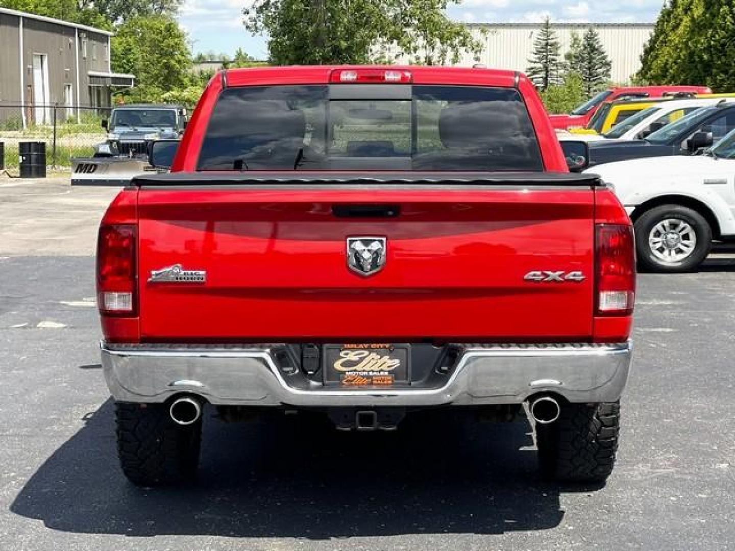 2012 RED RAM 1500 (1C6RD7LT3CS) with an V8,5.7L(345 CID),OHV engine, AUTOMATIC transmission, located at 14600 Frazho Road, Warren, MI, 48089, (586) 776-3400, 42.485996, -82.974220 - Photo#3