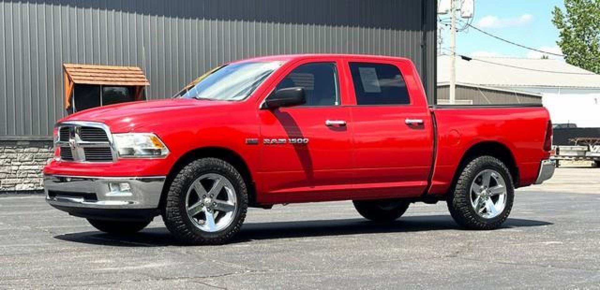 2012 RED RAM 1500 (1C6RD7LT3CS) with an V8,5.7L(345 CID),OHV engine, AUTOMATIC transmission, located at 14600 Frazho Road, Warren, MI, 48089, (586) 776-3400, 42.485996, -82.974220 - Photo#4