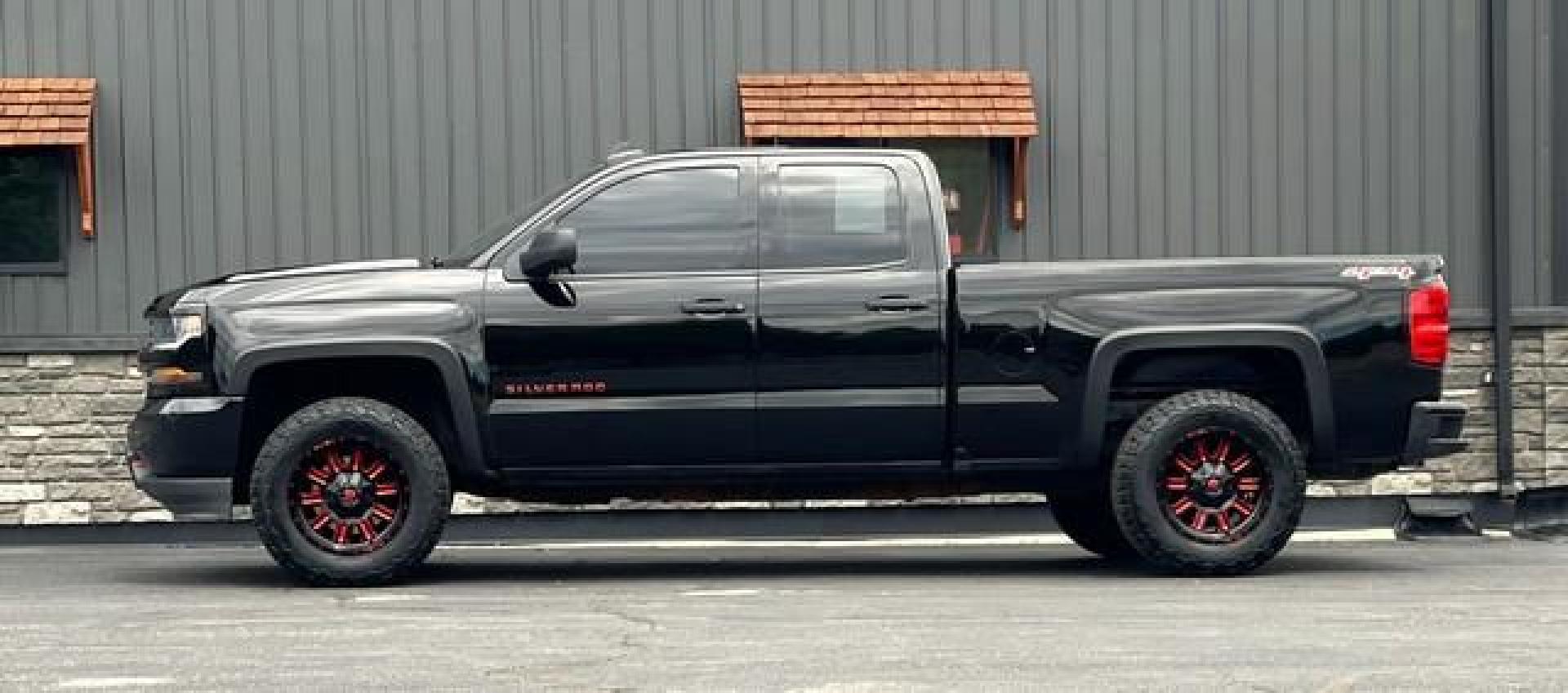 2016 BLACK CHEVROLET SILVERADO 1500 (1GCVKPEC9GZ) with an V8,5.3L(325 CID),OHV engine, AUTOMATIC transmission, located at 14600 Frazho Road, Warren, MI, 48089, (586) 776-3400, 42.485996, -82.974220 - Photo#3