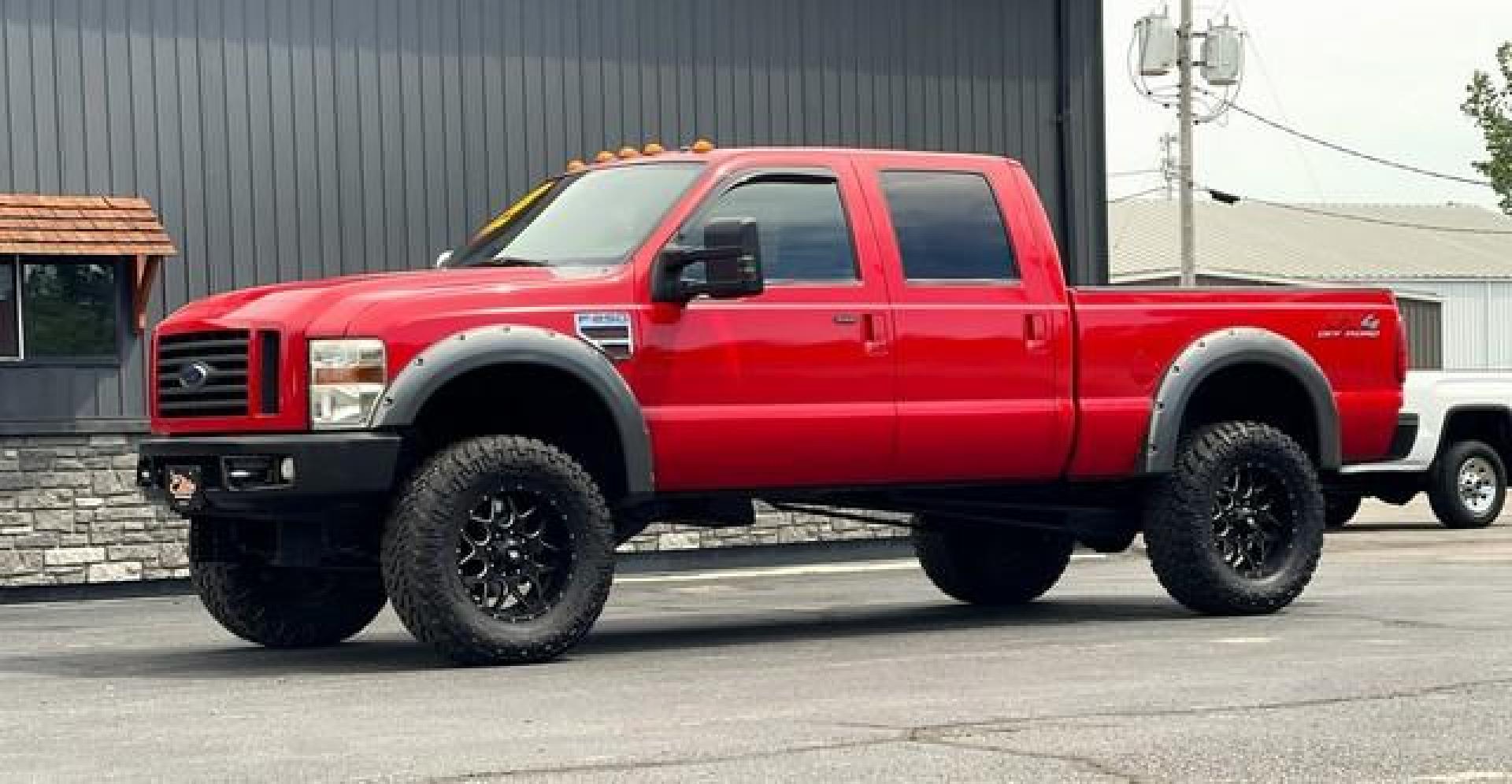 2008 RED FORD F-250 SUPER DUTY (1FTSW21R68E) with an V8,6.4L(391 CID),OHV engine, AUTOMATIC transmission, located at 14600 Frazho Road, Warren, MI, 48089, (586) 776-3400, 42.485996, -82.974220 - Photo#2