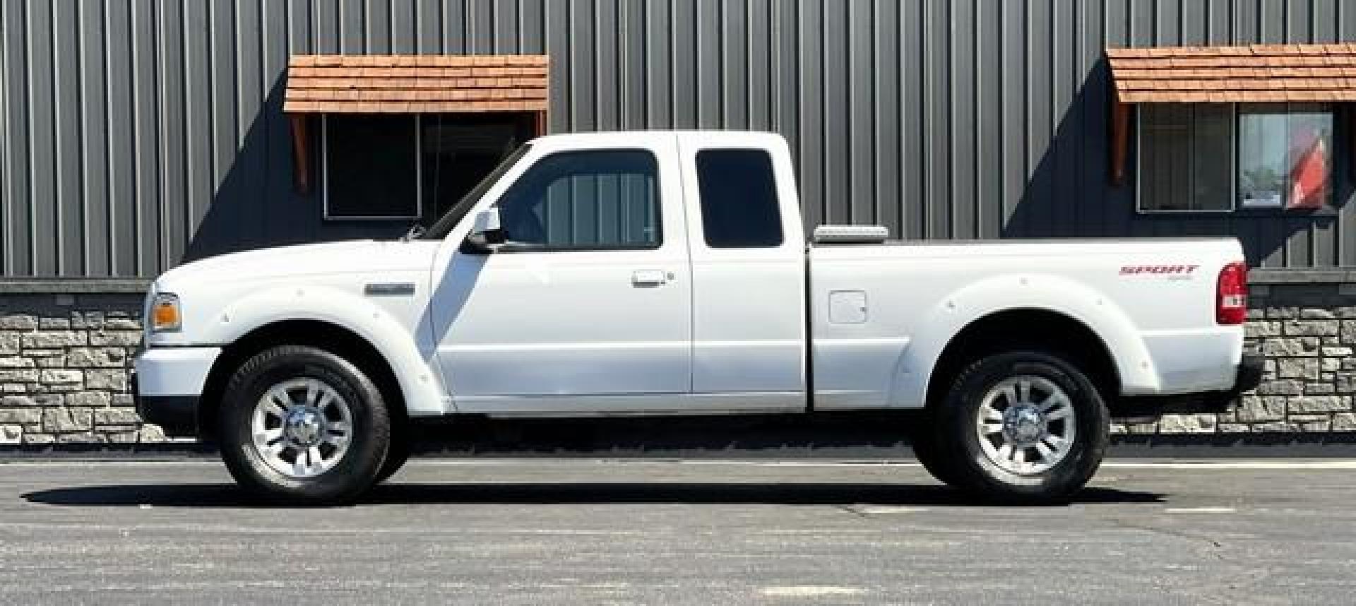 2010 WHITE FORD RANGER (1FTLR4FE5AP) with an V6,4.0L(245 CID),SOHC engine, AUTOMATIC transmission, located at 14600 Frazho Road, Warren, MI, 48089, (586) 776-3400, 42.485996, -82.974220 - Photo#1