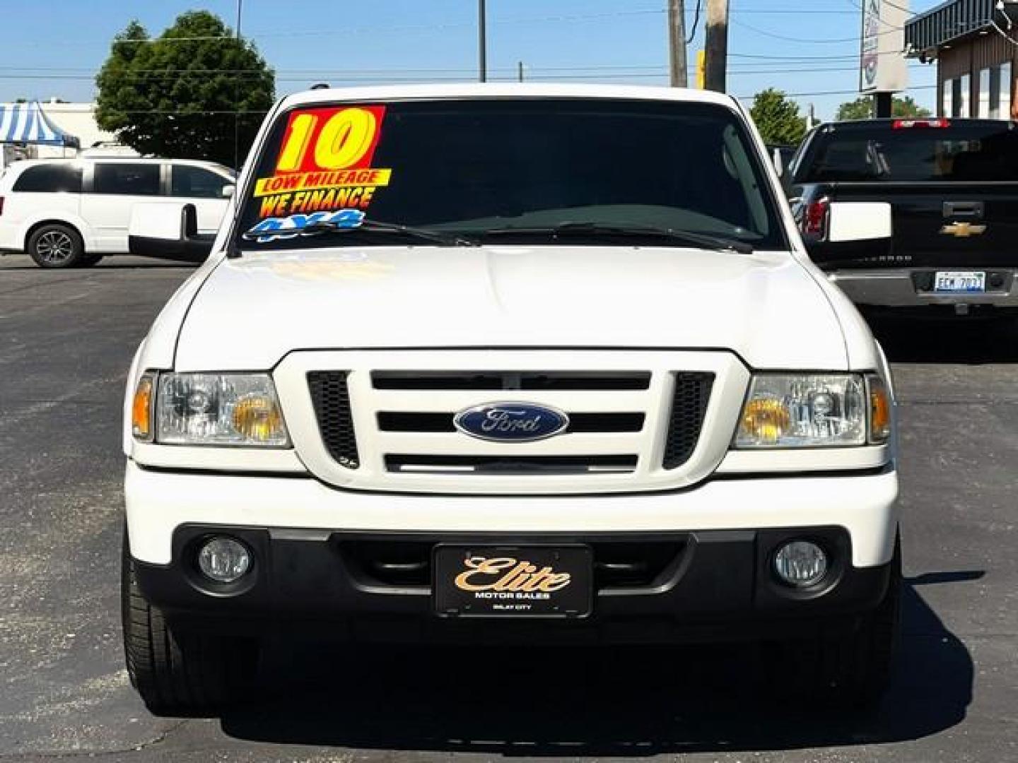 2010 WHITE FORD RANGER (1FTLR4FE5AP) with an V6,4.0L(245 CID),SOHC engine, AUTOMATIC transmission, located at 14600 Frazho Road, Warren, MI, 48089, (586) 776-3400, 42.485996, -82.974220 - Photo#4