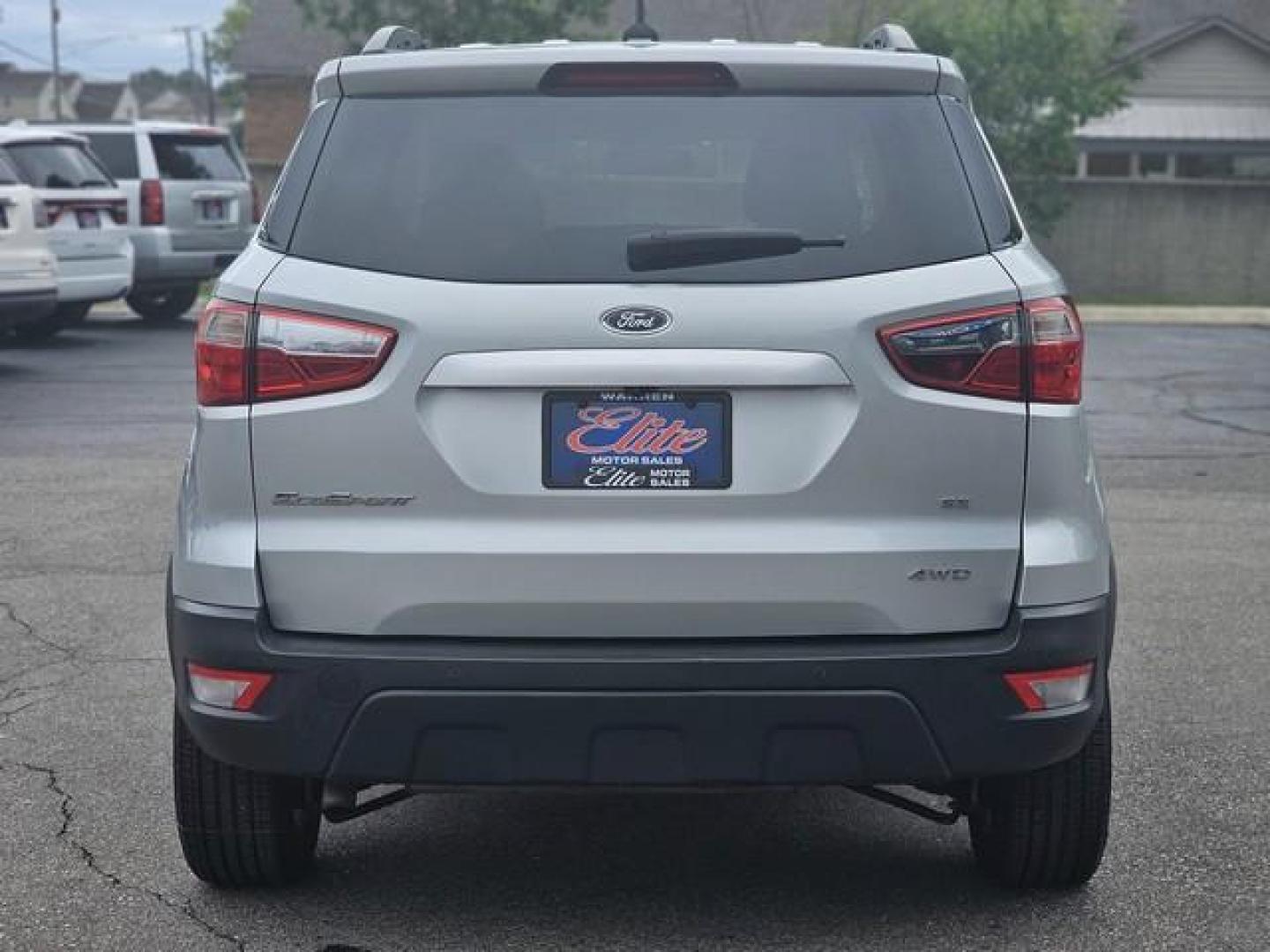 2018 MOONDUST SILVER METALLIC FORD ECOSPORT (MAJ6P1UL3JC) with an L4,2.0L(122 CID),DOHC engine, AUTOMATIC transmission, located at 14600 Frazho Road, Warren, MI, 48089, (586) 776-3400, 42.485996, -82.974220 - Photo#5