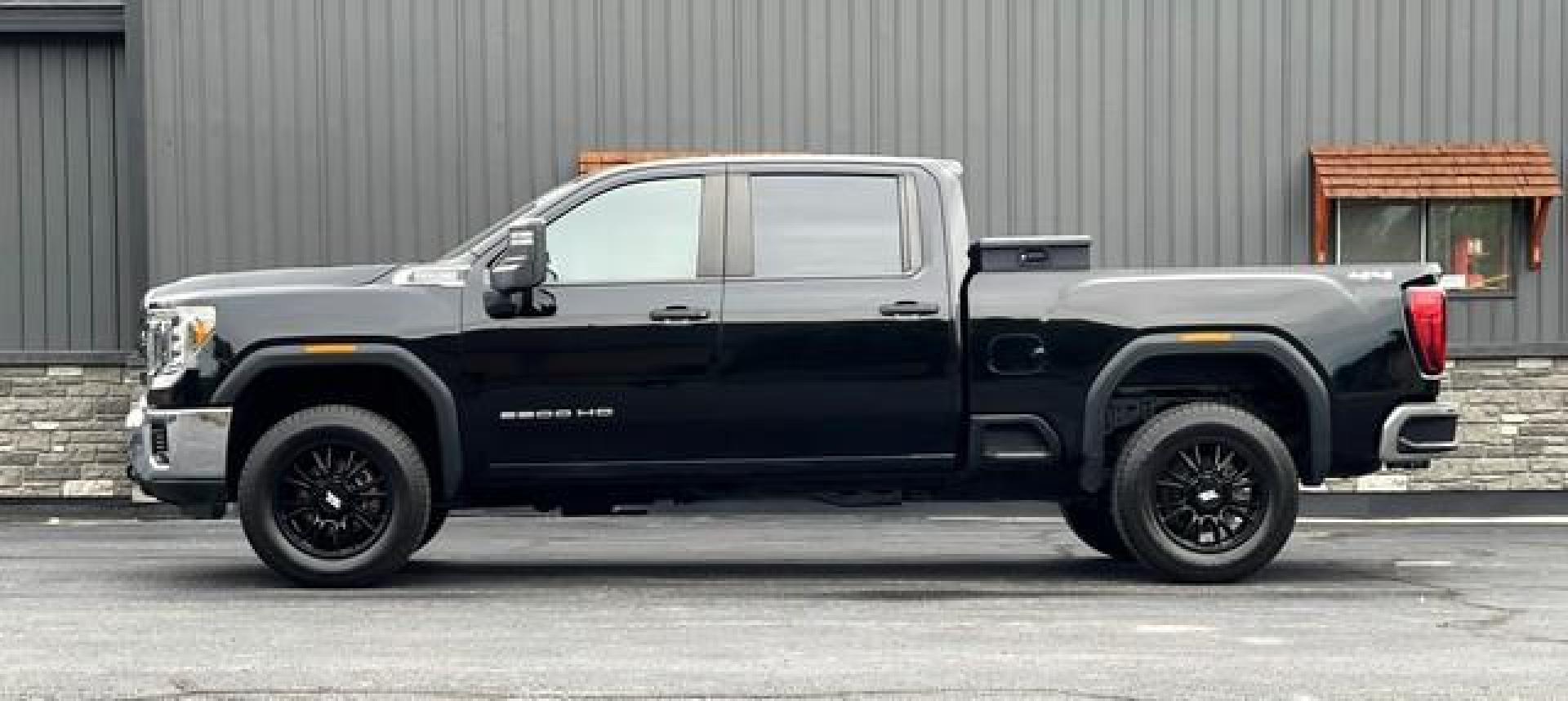 2020 BLACK GMC SIERRA 3500 HD (1GT49SE79LF) with an V8,6.6L(401 CID), engine, AUTOMATIC transmission, located at 14600 Frazho Road, Warren, MI, 48089, (586) 776-3400, 42.485996, -82.974220 - Photo#1