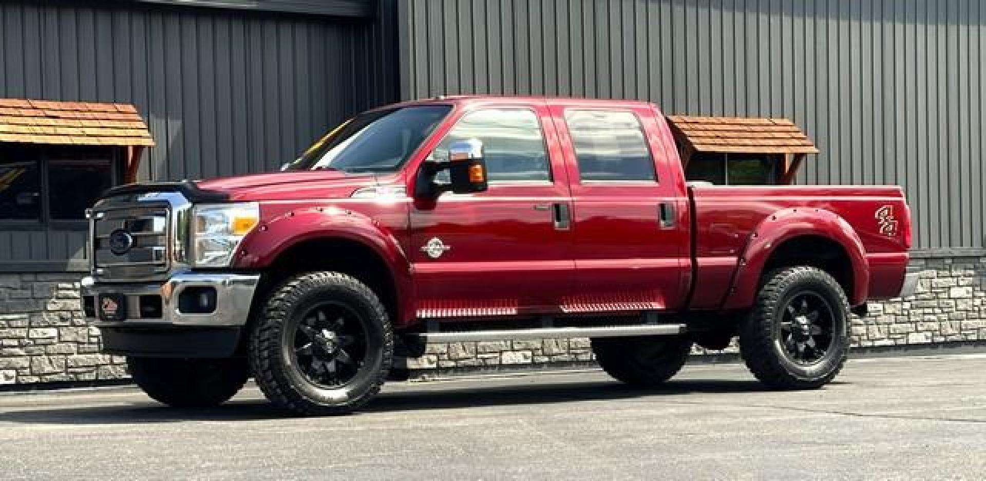 2014 MAROON FORD F-350 SUPER DUTY (1FT8W3BT6EE) with an V8,6.7L(406 CID),OHV engine, AUTOMATIC transmission, located at 14600 Frazho Road, Warren, MI, 48089, (586) 776-3400, 42.485996, -82.974220 - Photo#2