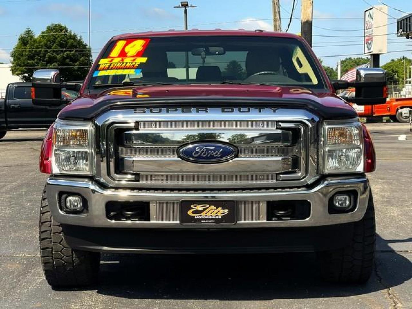 2014 MAROON FORD F-350 SUPER DUTY (1FT8W3BT6EE) with an V8,6.7L(406 CID),OHV engine, AUTOMATIC transmission, located at 14600 Frazho Road, Warren, MI, 48089, (586) 776-3400, 42.485996, -82.974220 - Photo#4