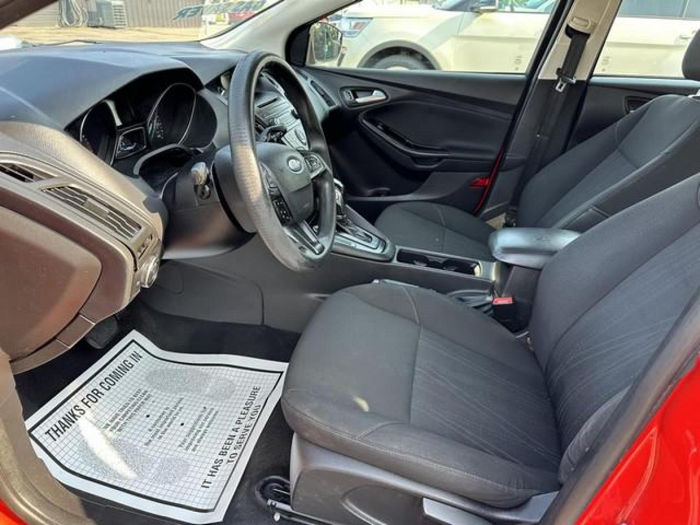 2015 RED FORD FOCUS (1FADP3F24FL) with an L4,2.0L(122 CID),DOHC engine, AUTOMATIC transmission, located at 14600 Frazho Road, Warren, MI, 48089, (586) 776-3400, 42.485996, -82.974220 - Photo#8