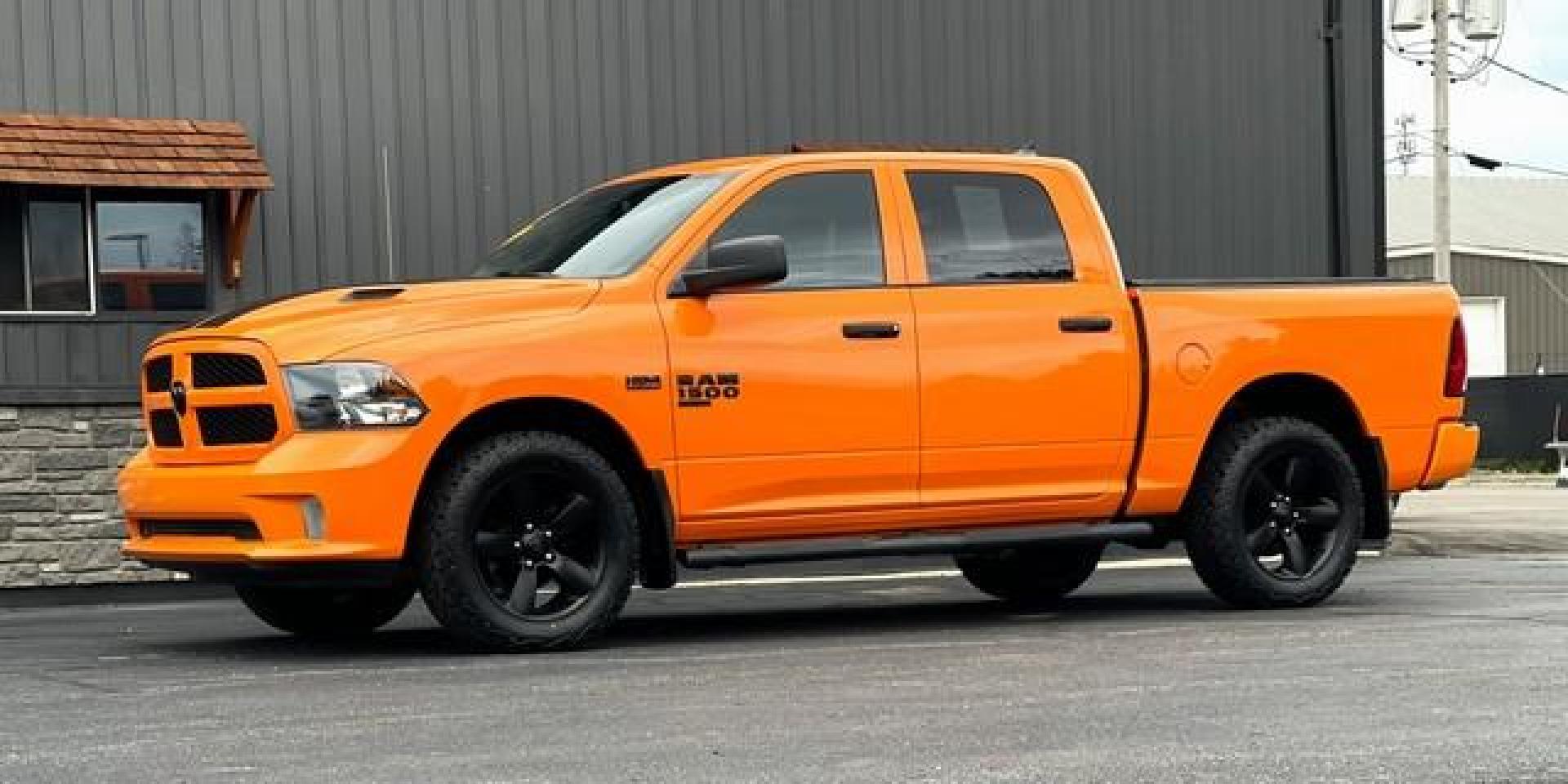 2019 ORANGE RAM 1500 CLASSIC (1C6RR7KT8KS) with an V8,5.7L(345 CID), engine, AUTOMATIC transmission, located at 14600 Frazho Road, Warren, MI, 48089, (586) 776-3400, 42.485996, -82.974220 - Photo#1