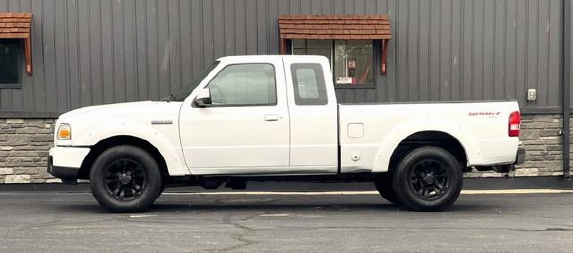 2011 WHITE FORD RANGER (1FTLR4FE4BP) with an V6,4.0L(245 CID),SOHC engine, AUTOMATIC transmission, located at 14600 Frazho Road, Warren, MI, 48089, (586) 776-3400, 42.485996, -82.974220 - Photo#3