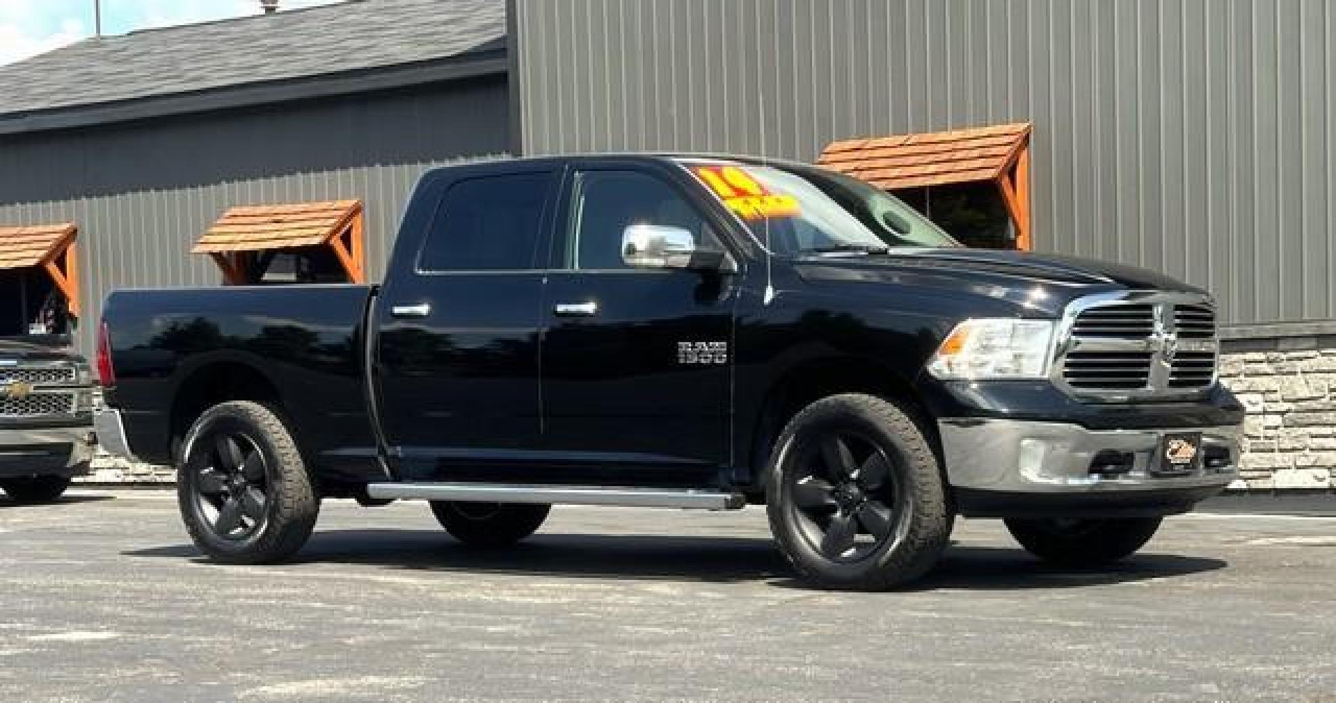 2014 BLACK RAM 1500 (1C6RR7TT9ES) with an V8,5.7L(345 CID),OHV engine, AUTOMATIC transmission, located at 14600 Frazho Road, Warren, MI, 48089, (586) 776-3400, 42.485996, -82.974220 - Photo#5