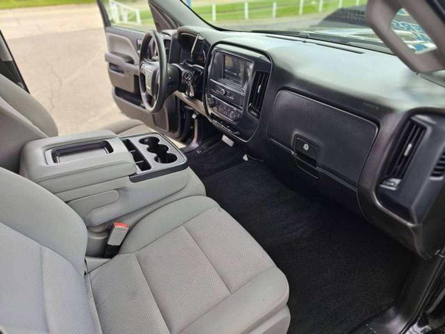 2018 BLACK GMC SIERRA 1500 (1GTV2LEC7JZ) with an V8,5.3L(325 CID),OHV engine, AUTOMATIC transmission, located at 14600 Frazho Road, Warren, MI, 48089, (586) 776-3400, 42.485996, -82.974220 - Photo#13