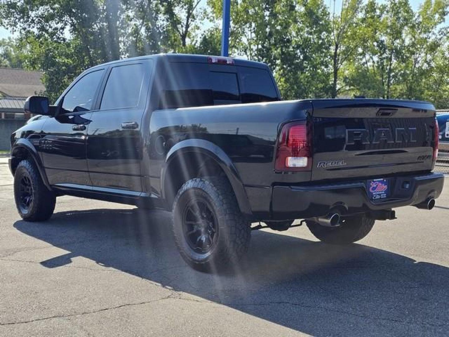 2017 BLACK RAM 1500 (1C6RR7YT9HS) with an V8,5.7L(345 CID),OHV engine, AUTOMATIC transmission, located at 14600 Frazho Road, Warren, MI, 48089, (586) 776-3400, 42.485996, -82.974220 - Photo#6