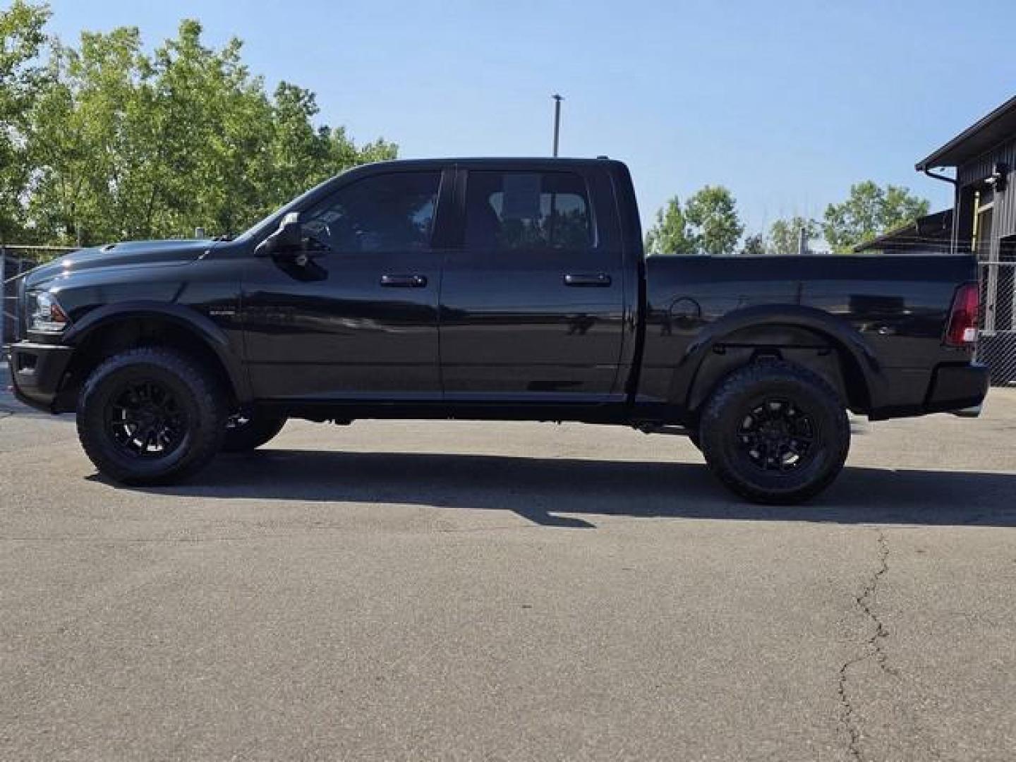 2017 BLACK RAM 1500 (1C6RR7YT9HS) with an V8,5.7L(345 CID),OHV engine, AUTOMATIC transmission, located at 14600 Frazho Road, Warren, MI, 48089, (586) 776-3400, 42.485996, -82.974220 - Photo#7