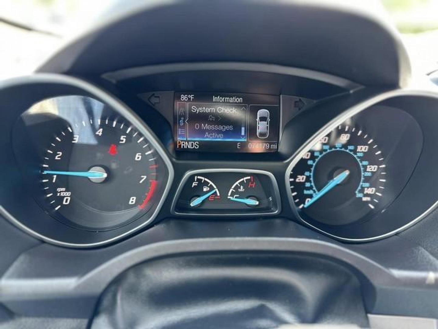 2015 BLUE FORD ESCAPE (1FMCU0GX0FU) with an L4,1.6L(97 CID),DOHC engine, AUTOMATIC transmission, located at 14600 Frazho Road, Warren, MI, 48089, (586) 776-3400, 42.485996, -82.974220 - Photo#19