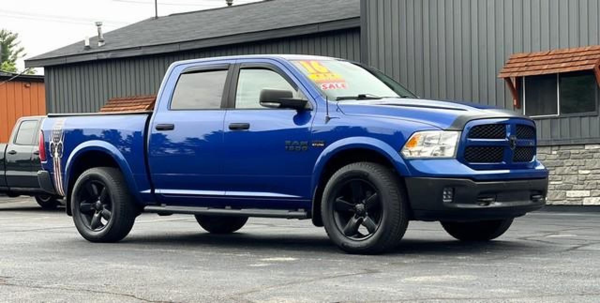 2016 BLUE RAM 1500 (1C6RR7LT9GS) with an V8,5.7L(345 CID),OHV engine, AUTOMATIC transmission, located at 14600 Frazho Road, Warren, MI, 48089, (586) 776-3400, 42.485996, -82.974220 - Photo#3