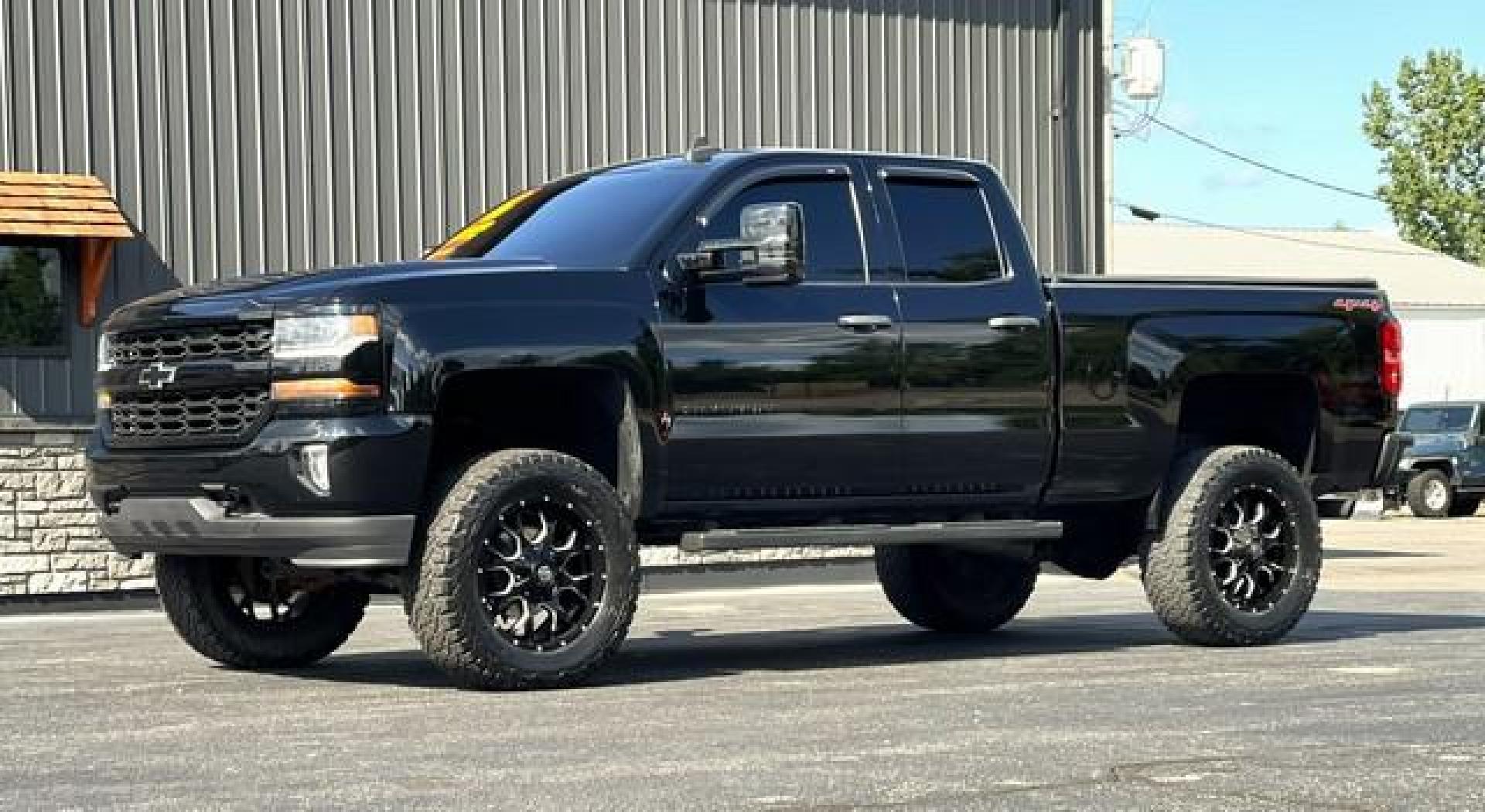 2016 BLACK CHEVROLET SILVERADO 1500 (1GCVKNEC2GZ) with an V8,5.3L(325 CID),OHV engine, AUTOMATIC transmission, located at 14600 Frazho Road, Warren, MI, 48089, (586) 776-3400, 42.485996, -82.974220 - Photo#1