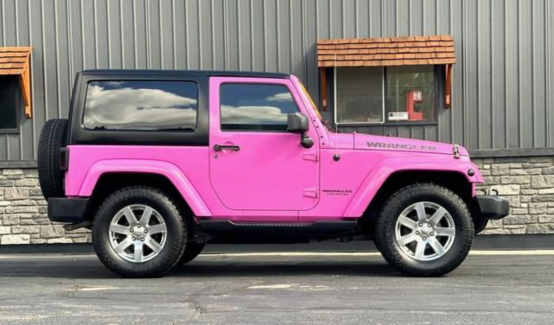 2015 PINK JEEP WRANGLER (1C4AJWBG5FL) with an V6,3.6L(220 CID),DOHC engine, MANUAL transmission, located at 14600 Frazho Road, Warren, MI, 48089, (586) 776-3400, 42.485996, -82.974220 - Photo#3