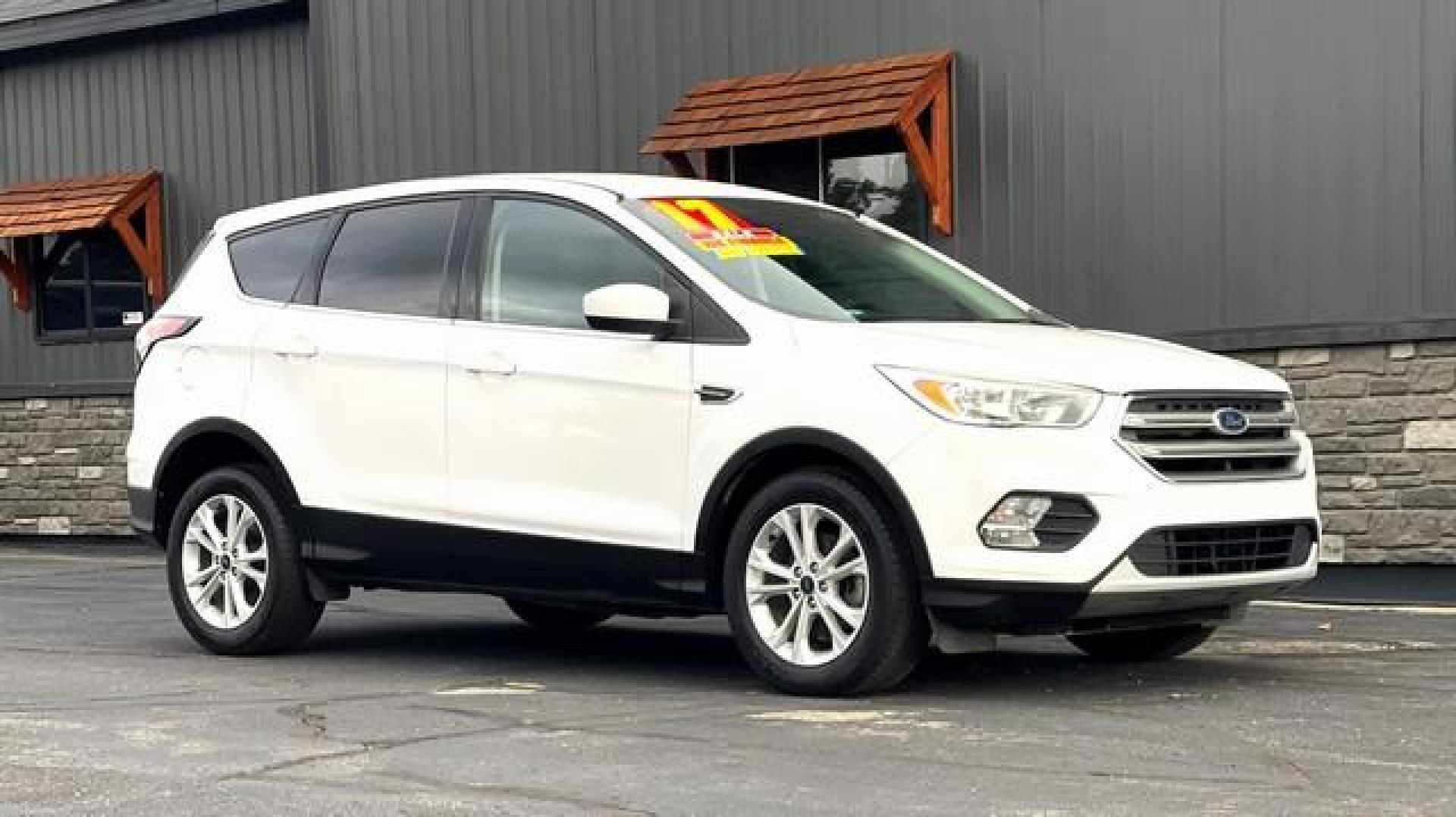 2017 WHITE FORD ESCAPE (1FMCU0GD1HU) with an L4,1.5L(91 CID),DOHC engine, AUTOMATIC transmission, located at 14600 Frazho Road, Warren, MI, 48089, (586) 776-3400, 42.485996, -82.974220 - Photo#2