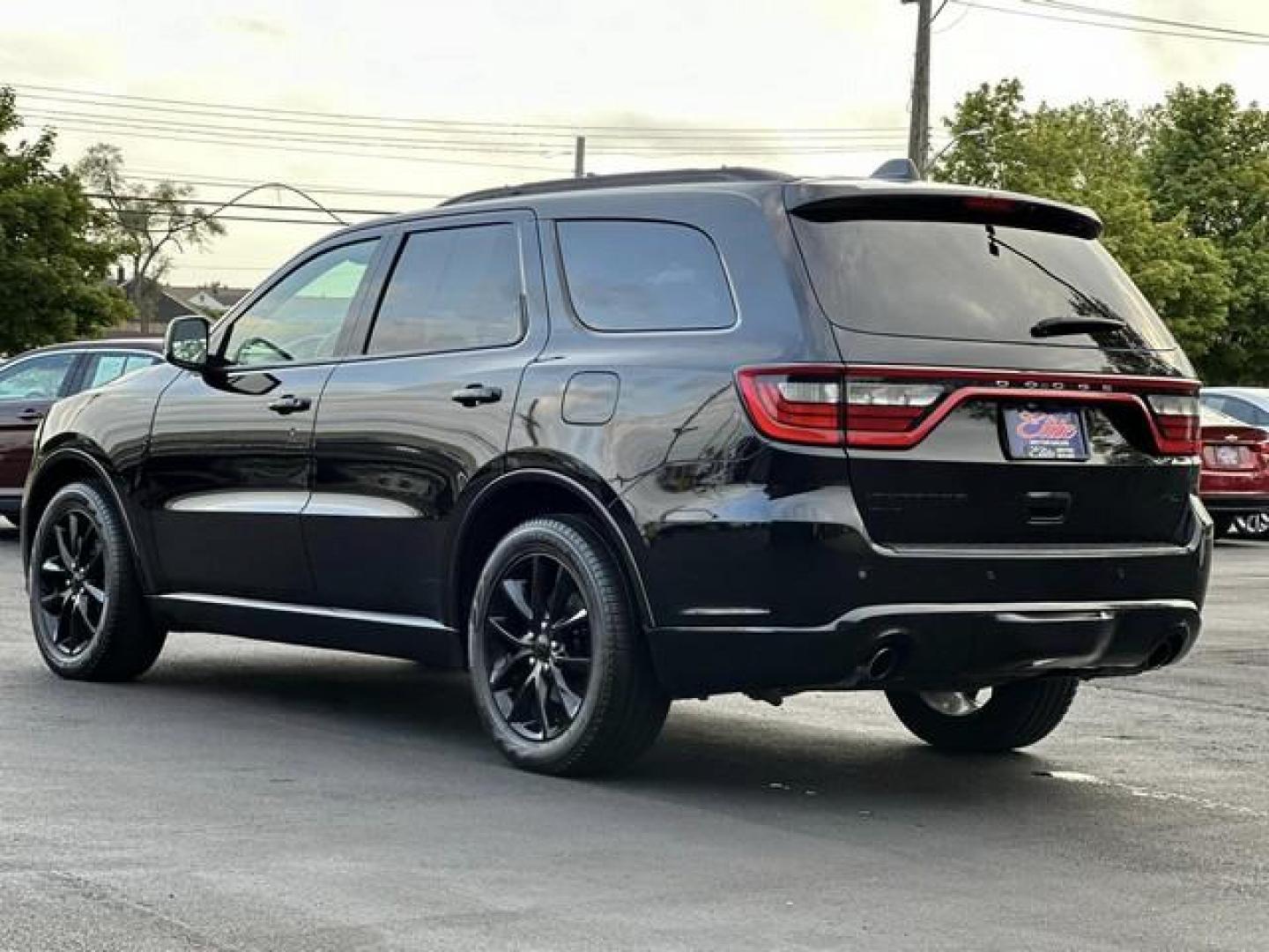 2017 BLACK DODGE DURANGO (1C4SDJCT1HC) with an V8,5.7L(345 CID),OHV engine, AUTOMATIC transmission, located at 14600 Frazho Road, Warren, MI, 48089, (586) 776-3400, 42.485996, -82.974220 - Photo#7