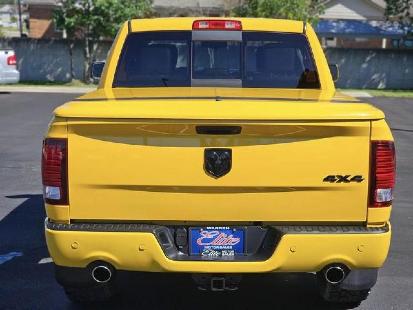 2016 YELLOW RAM 1500 (1C6RR7MT9GS) with an V8,5.7L(345 CID),OHV engine, AUTOMATIC transmission, located at 14600 Frazho Road, Warren, MI, 48089, (586) 776-3400, 42.485996, -82.974220 - Photo#5