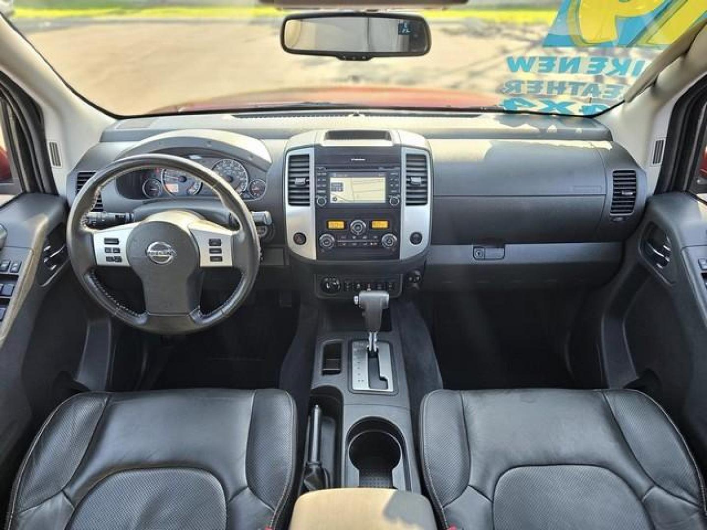 2019 RED NISSAN FRONTIER (1N6AD0EV8KN) with an V6,4.0L( CID),DOHC engine, AUTOMATIC transmission, located at 14600 Frazho Road, Warren, MI, 48089, (586) 776-3400, 42.485996, -82.974220 - Photo#8