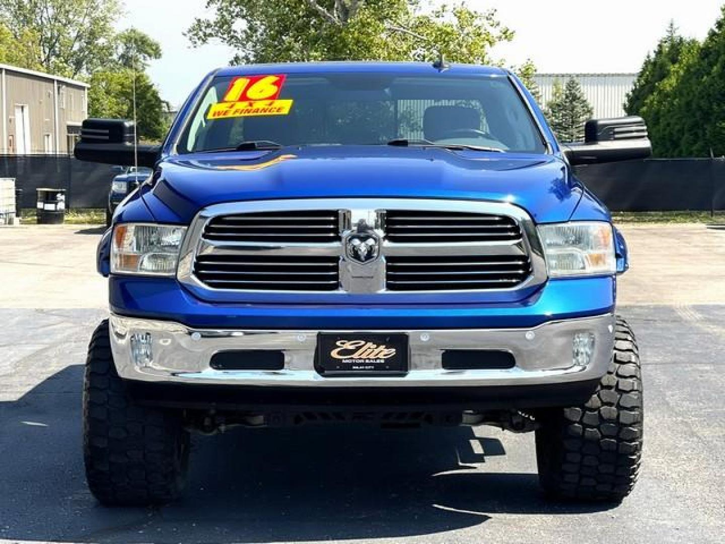 2016 BLUE RAM 1500 (3C6RR7LT6GG) with an V8,5.7L(345 CID),OHV engine, AUTOMATIC transmission, located at 14600 Frazho Road, Warren, MI, 48089, (586) 776-3400, 42.485996, -82.974220 - Photo#3