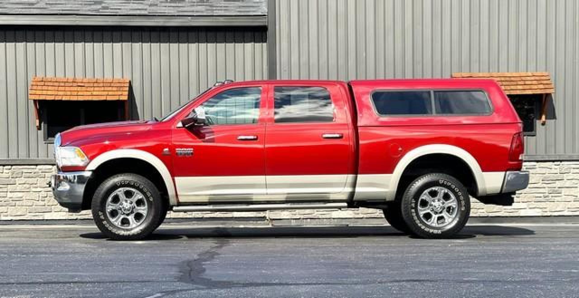 2010 RED DODGE RAM 2500 (3D7UT2CL1AG) with an L6,6.7L(408 CID),OHV engine, AUTOMATIC transmission, located at 14600 Frazho Road, Warren, MI, 48089, (586) 776-3400, 42.485996, -82.974220 - Photo#3