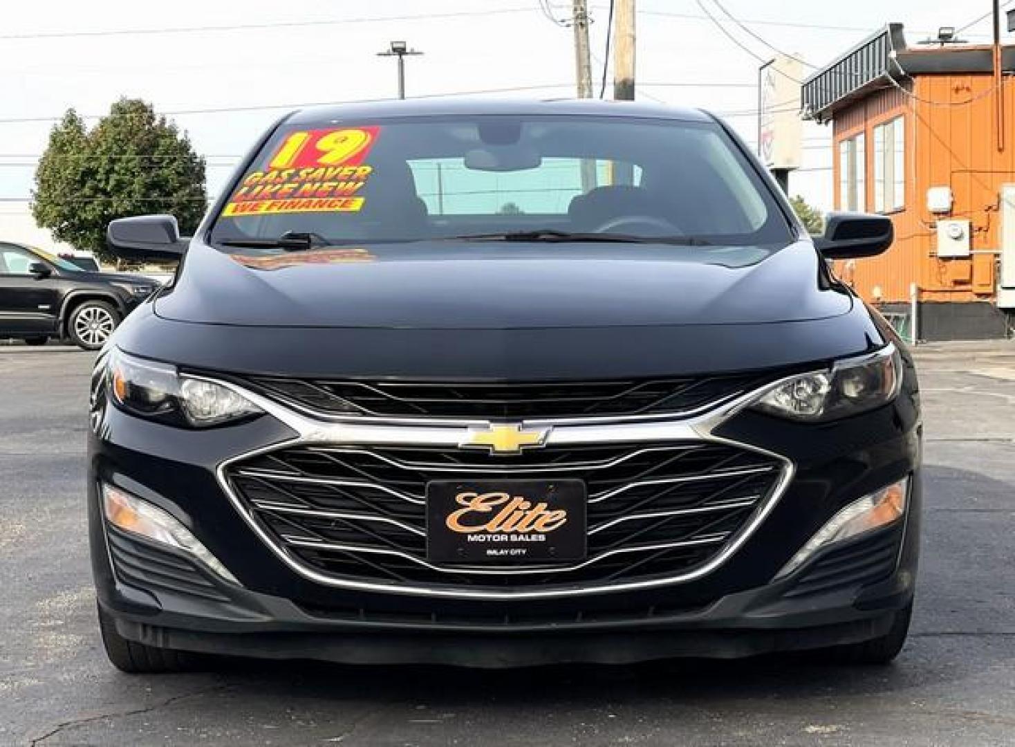 2019 BLACK CHEVROLET MALIBU (1G1ZD5ST5KF) with an L4,1.5L(91 CID),DOHC engine, AUTOMATIC transmission, located at 14600 Frazho Road, Warren, MI, 48089, (586) 776-3400, 42.485996, -82.974220 - Photo#3