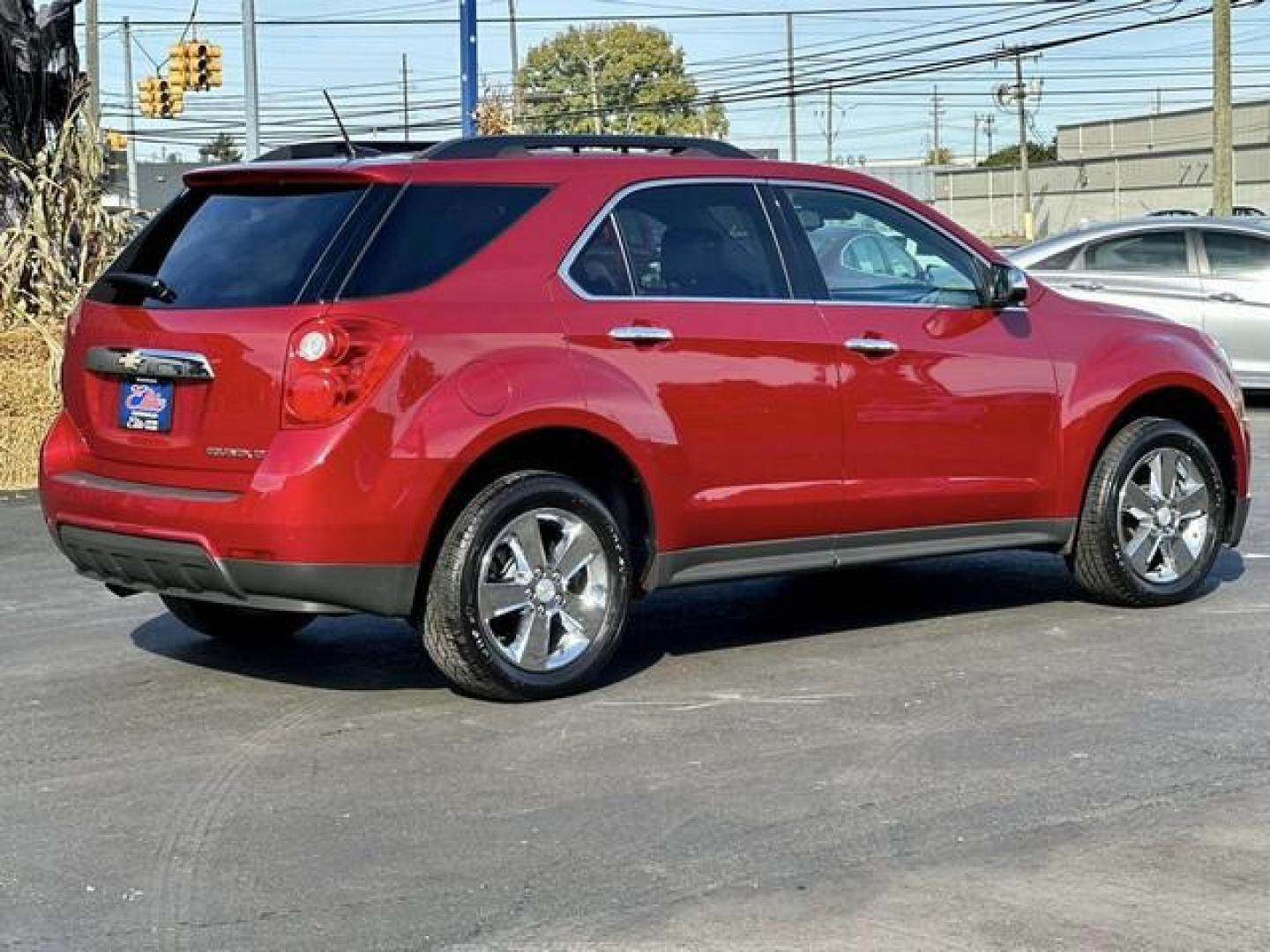 2014 RED CHEVROLET EQUINOX (1GNALCEKXEZ) with an L4,2.4L(145 CID),DOHC engine, AUTOMATIC transmission, located at 14600 Frazho Road, Warren, MI, 48089, (586) 776-3400, 42.485996, -82.974220 - Photo#4