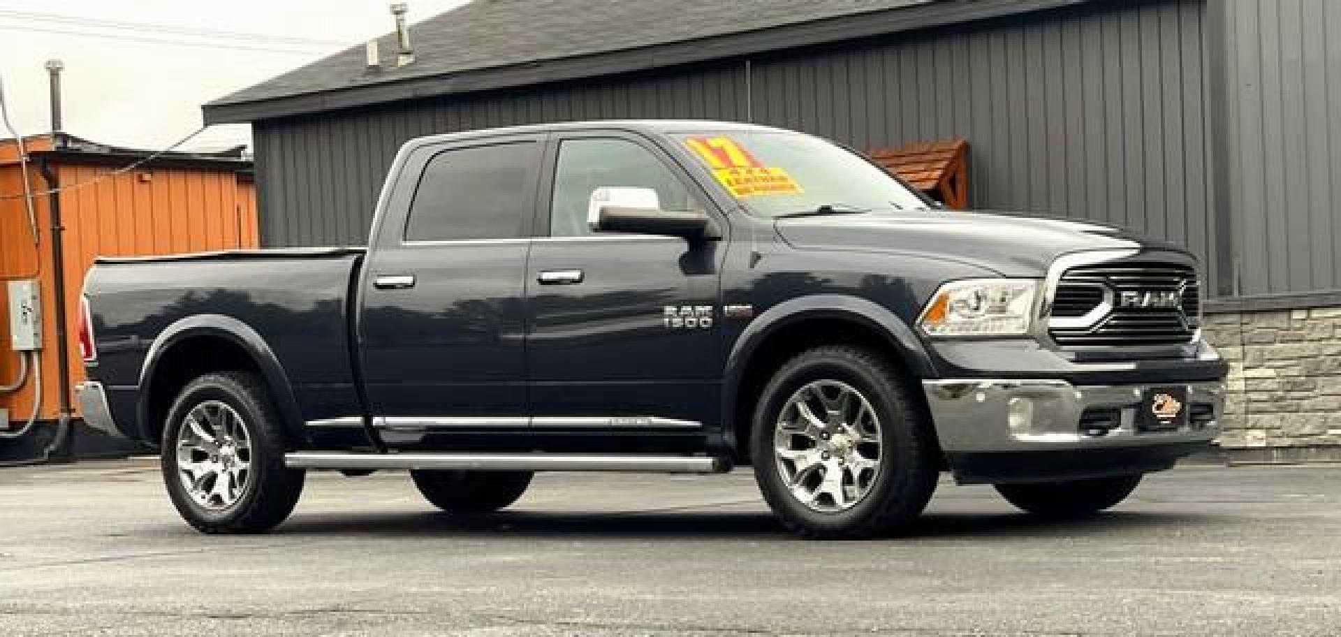 2017 GREY RAM 1500 (1C6RR7WT2HS) with an V8,5.7L(345 CID),OHV engine, AUTOMATIC transmission, located at 14600 Frazho Road, Warren, MI, 48089, (586) 776-3400, 42.485996, -82.974220 - Photo#5